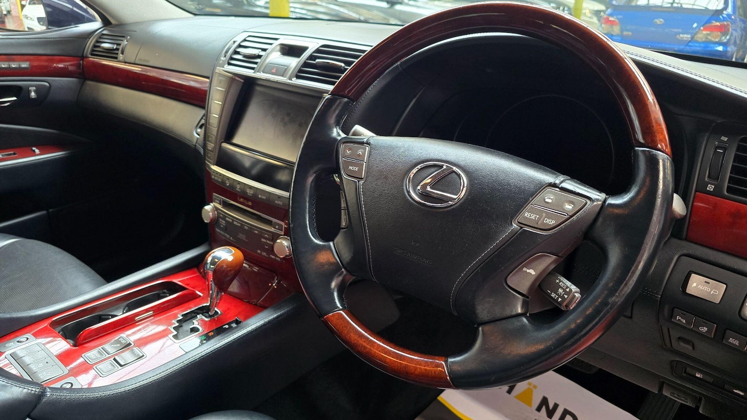 Used Lexus LS 2024 for sale - 76989340: Photo 16