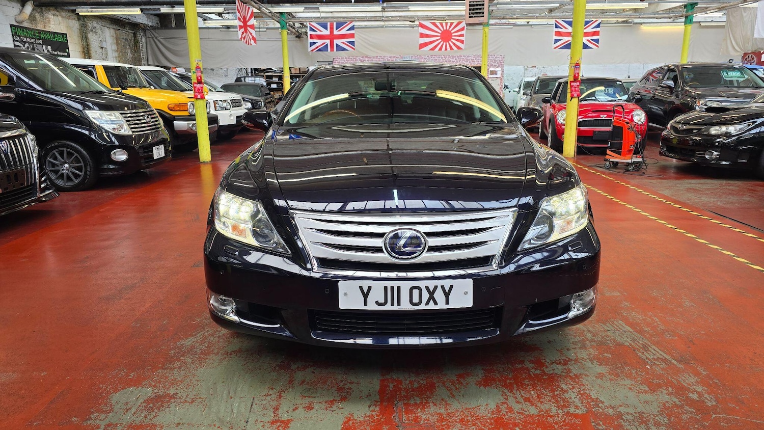 Used Lexus LS 2024 for sale - 76989340: Photo 2