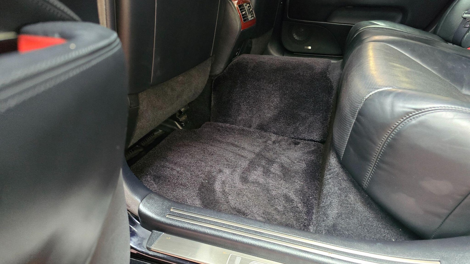 Used Lexus LS 2024 for sale - 76989340: Photo 25