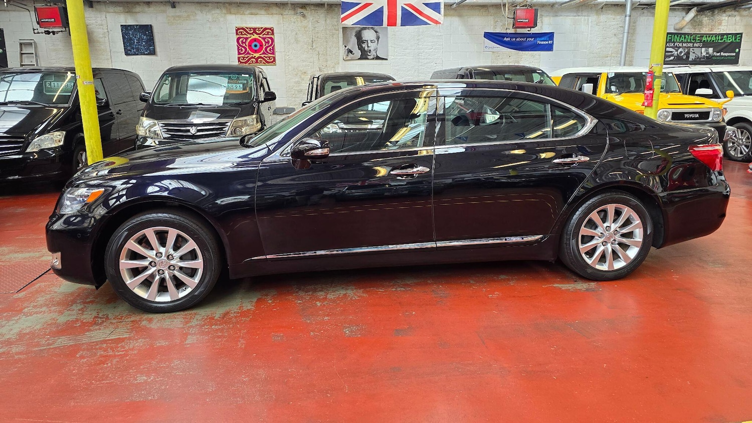 Used Lexus LS 2024 for sale - 76989340: Photo 42