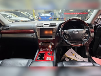 Used Lexus LS 2011 for sale - 76989340: Photo