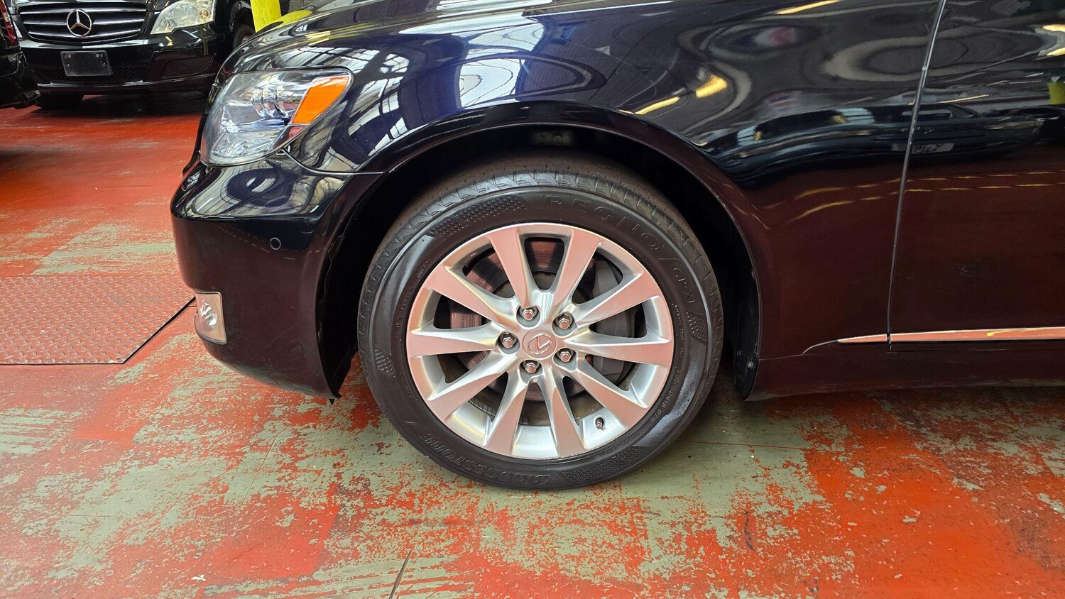 Used Lexus LS 2024 for sale - 76989340: Photo 52