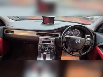 Used Volvo V70 2011 for sale - 79657648: Photo