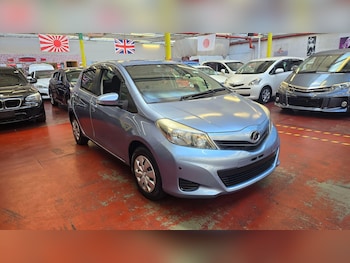 Used Toyota Yaris 2012 for sale - 75232319: Photo