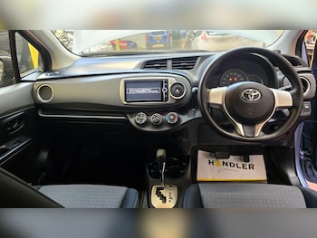 Used Toyota Yaris 2012 for sale - 75232319: Photo