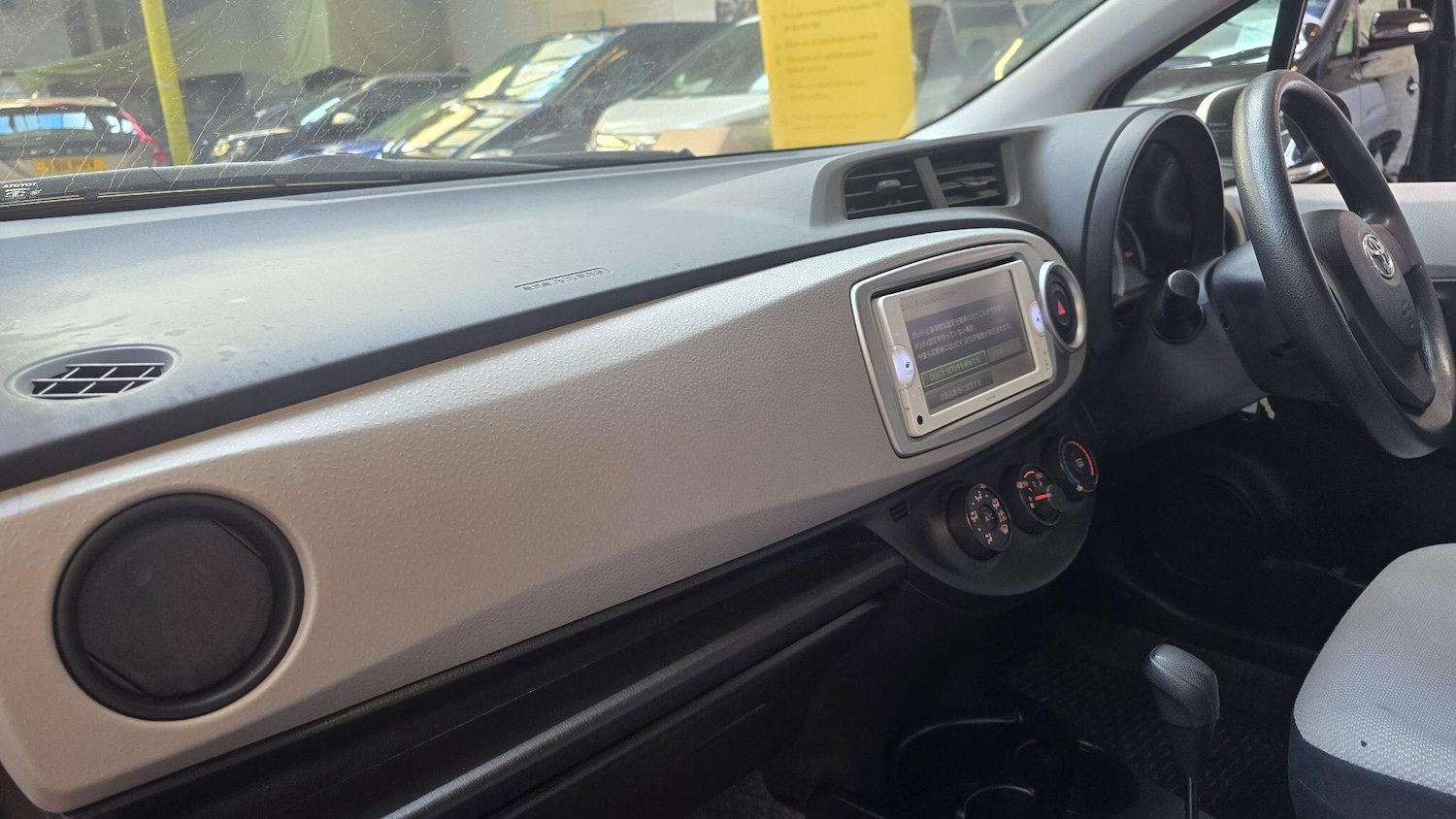 Used Toyota Yaris for sale - 77824887: Photo 11