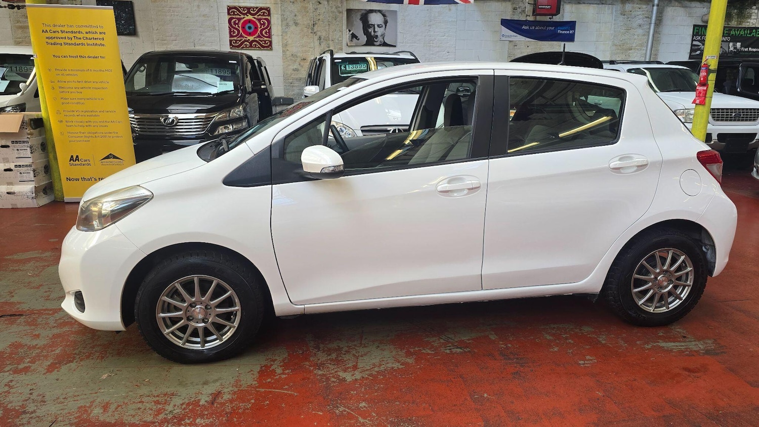 Used Toyota Yaris for sale - 77824887: Photo 24