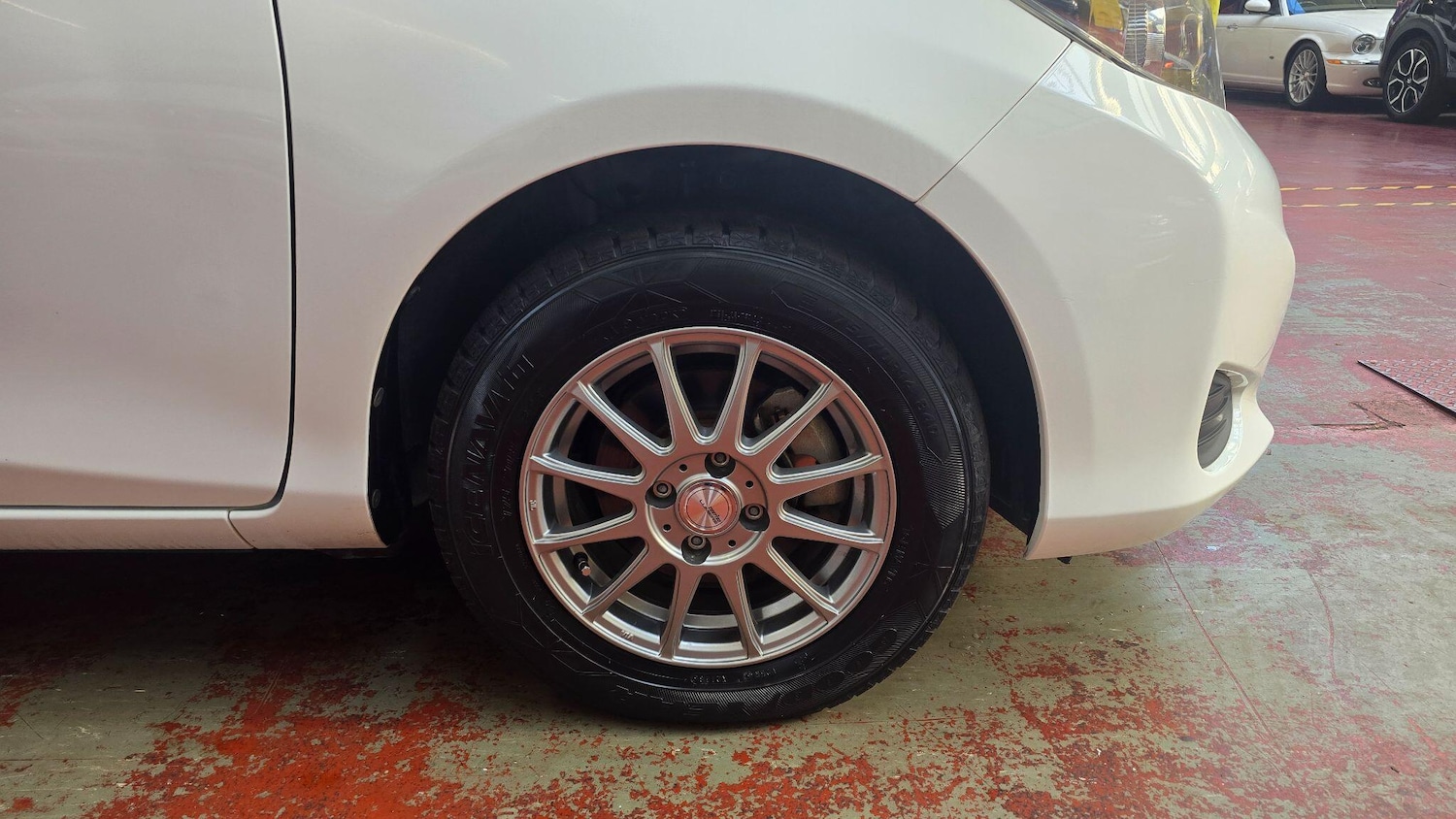 Used Toyota Yaris for sale - 77824887: Photo 29