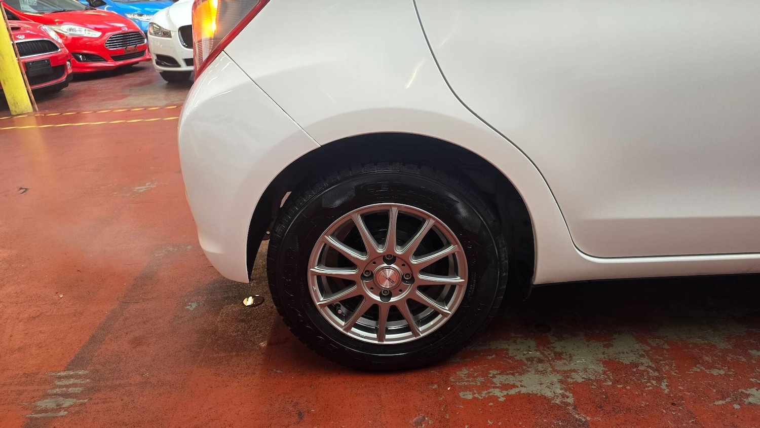 Used Toyota Yaris for sale - 77824887: Photo 30