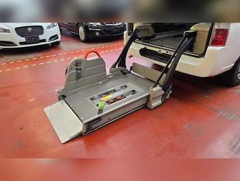 Used Nissan Elgrand 2008 for sale - 78517058: Photo