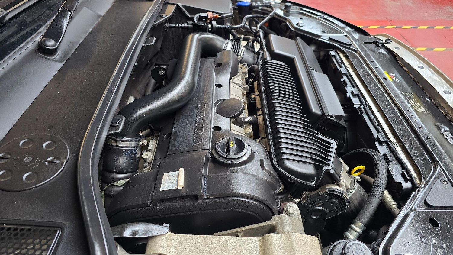 Used Volvo V70 2025 for sale - 76989671: Photo 34