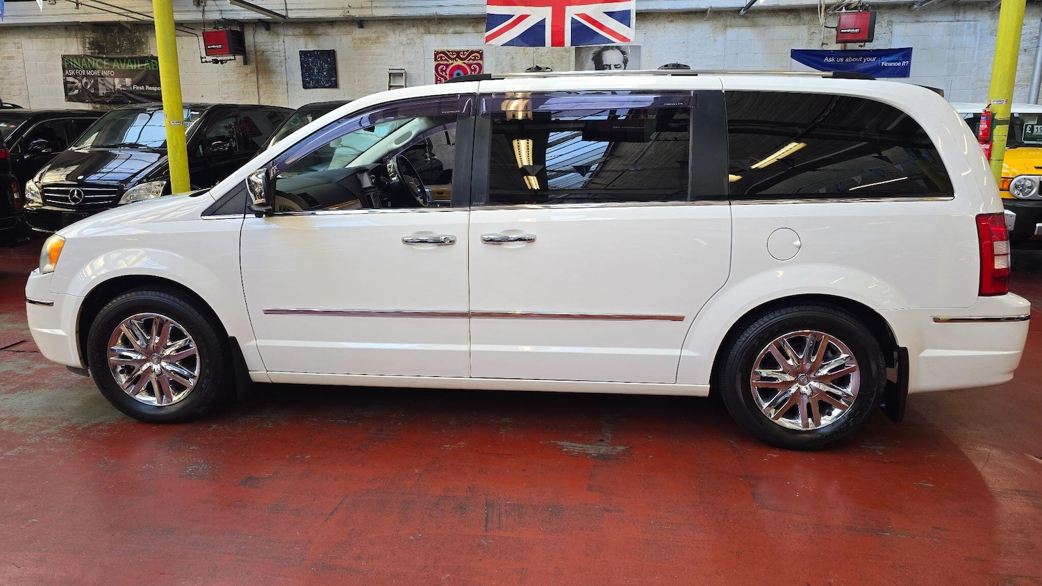 Used Chrysler Grand Voyager for sale - 74713181: Photo 36