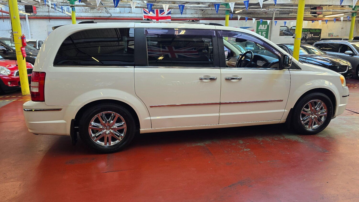 Used Chrysler Grand Voyager for sale - 74713181: Photo 37