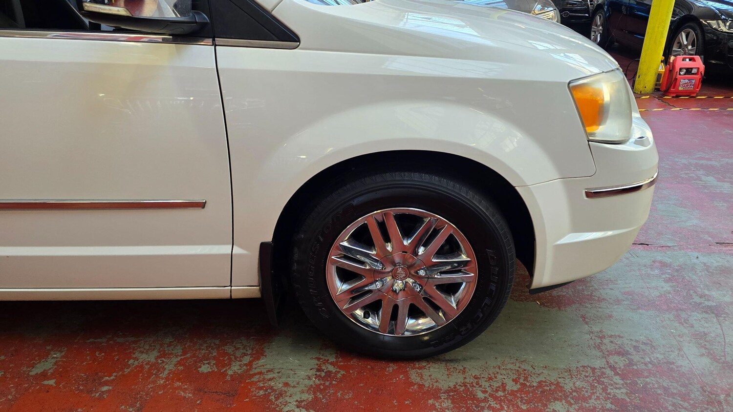 Used Chrysler Grand Voyager for sale - 74713181: Photo 41