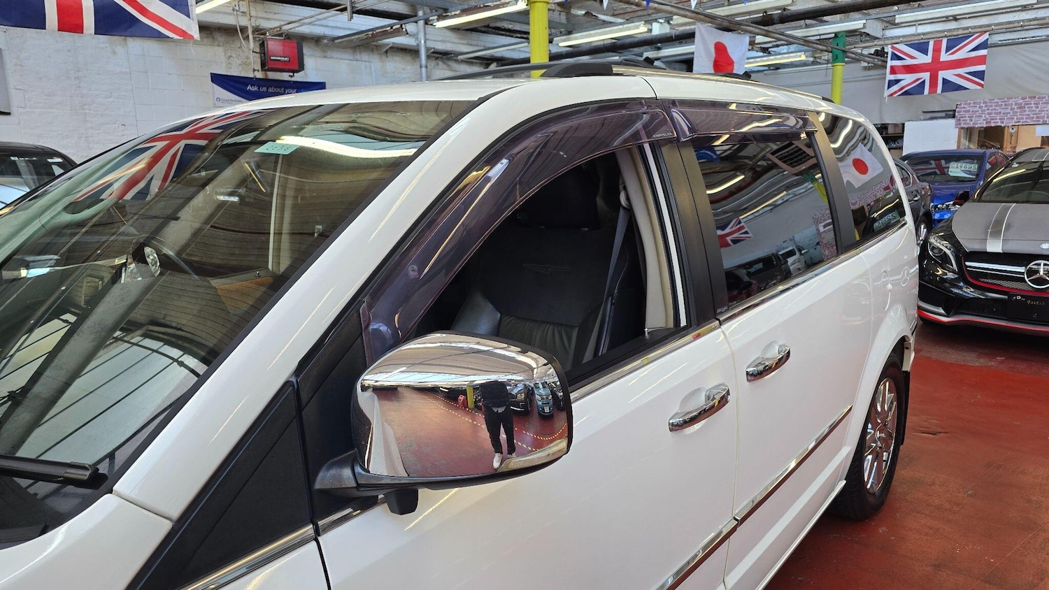 Used Chrysler Grand Voyager for sale - 74713181: Photo 44