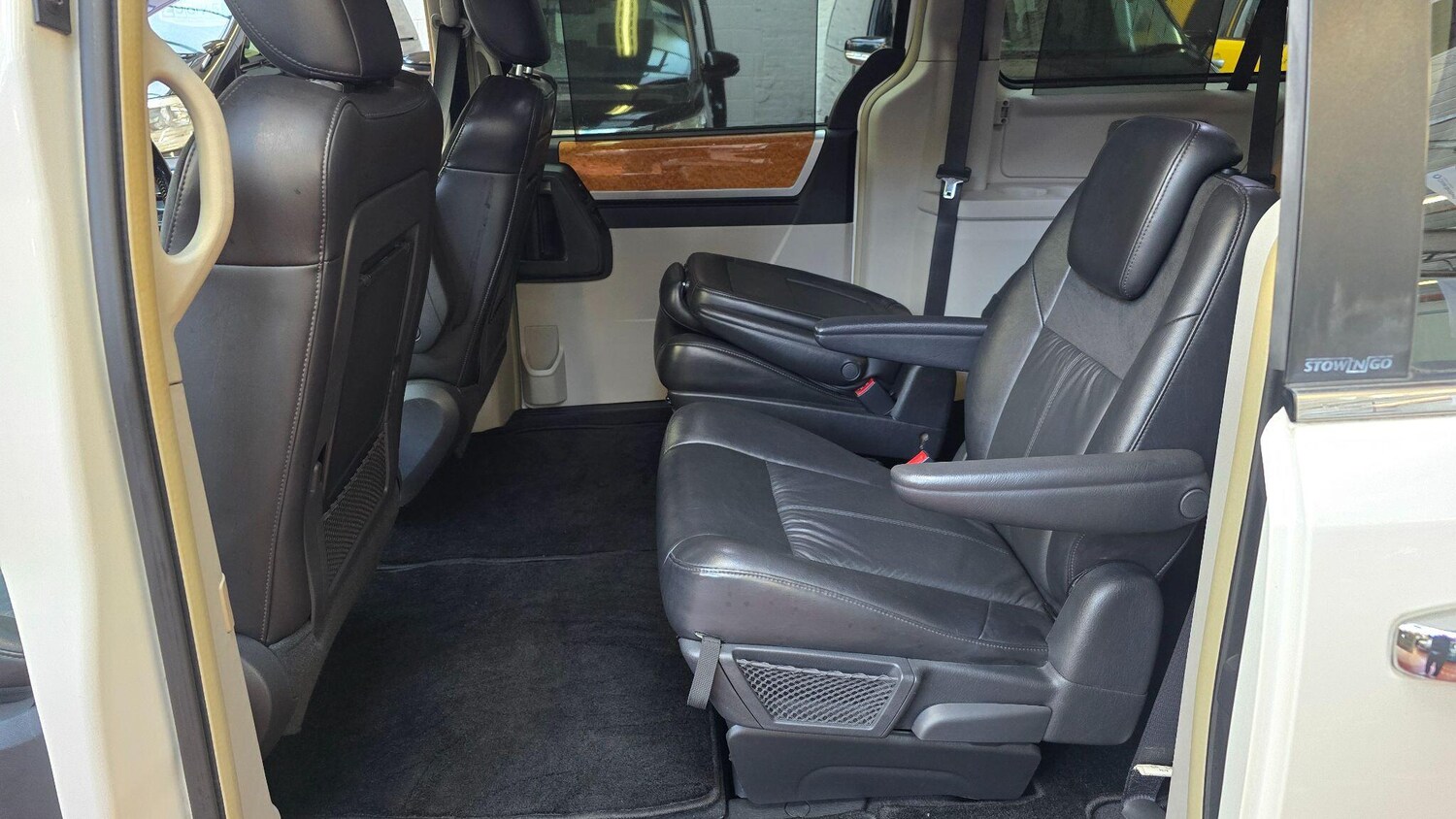 Used Chrysler Grand Voyager for sale - 74713181: Photo 7