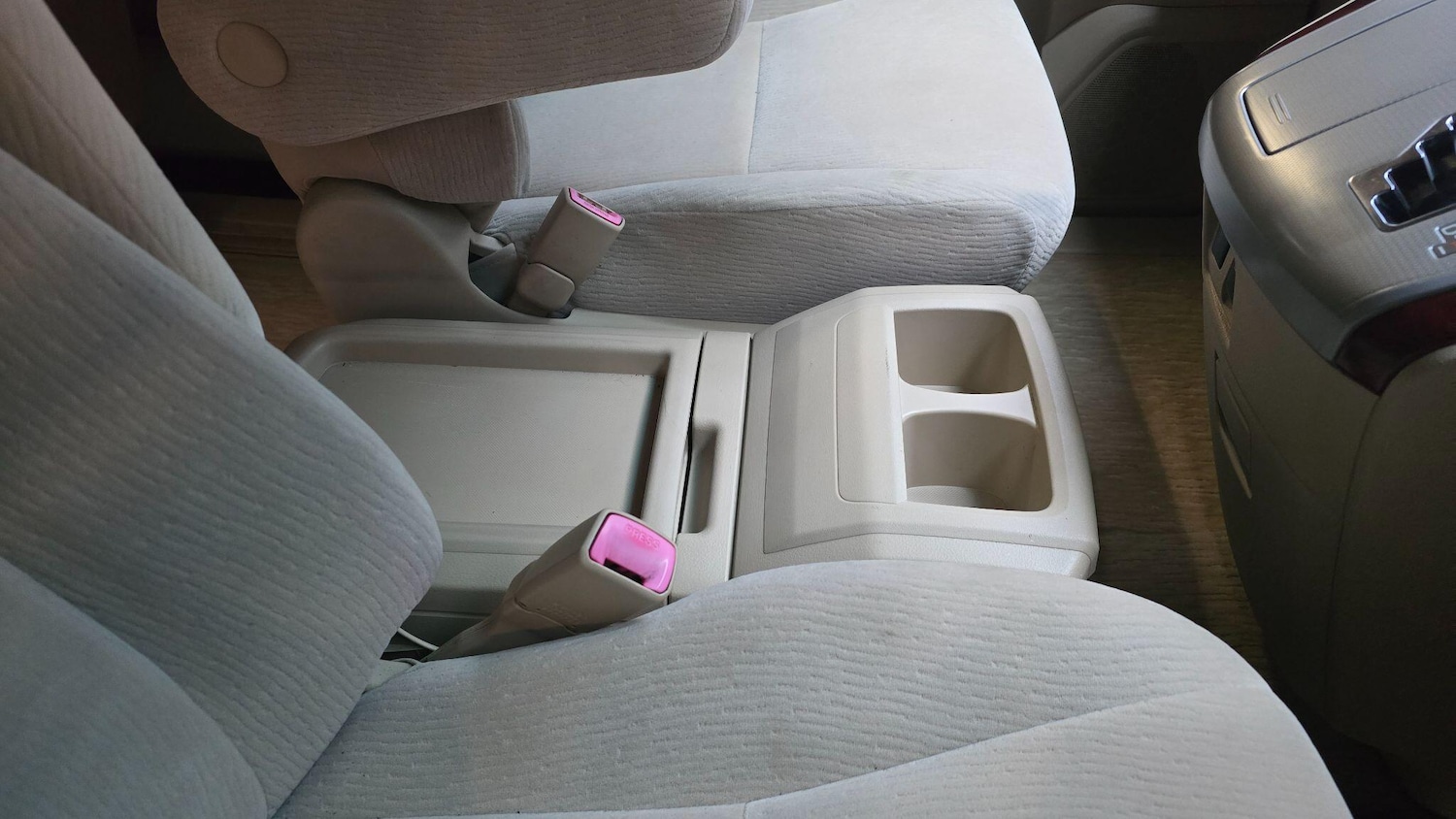 Used Toyota Alphard for sale - 77345502: Photo 12