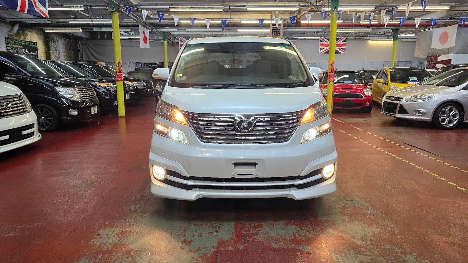 Used Toyota Alphard for sale - 77345502: Photo 2
