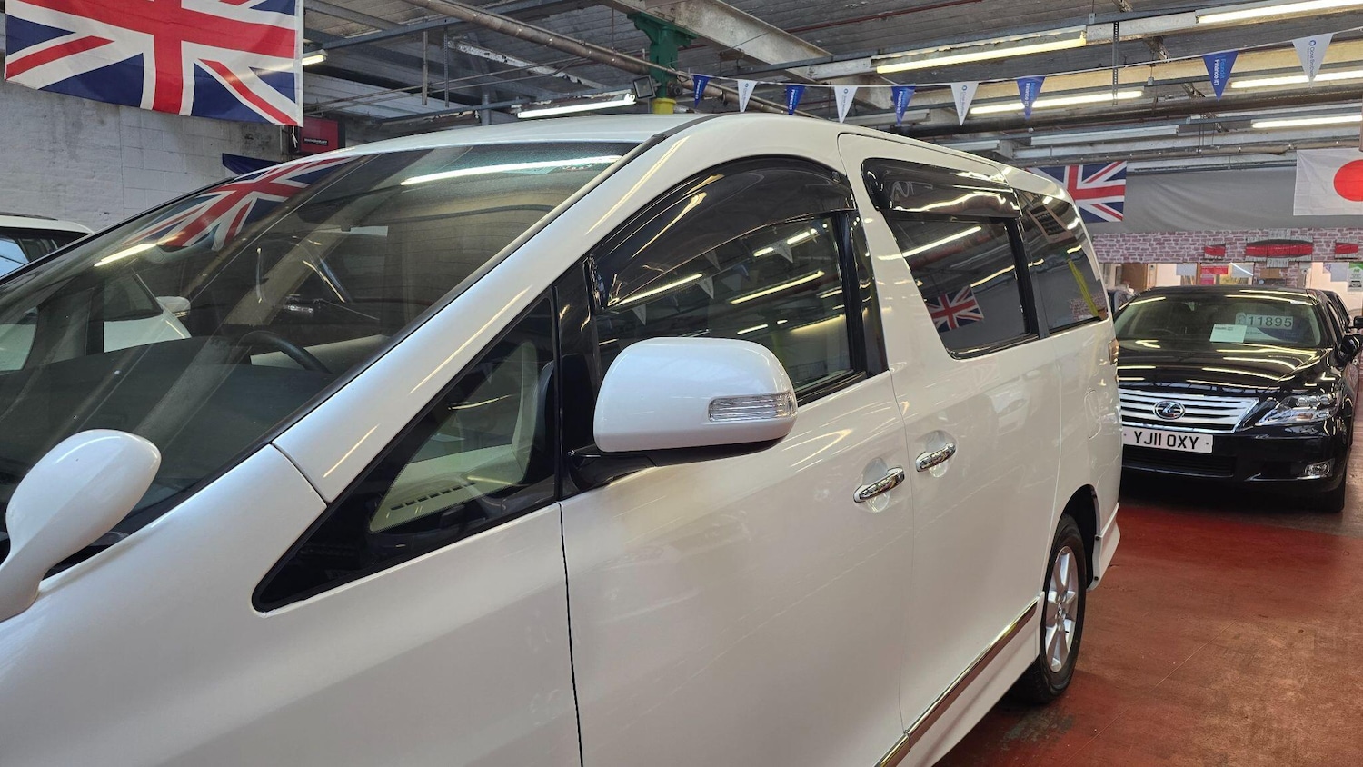 Used Toyota Alphard for sale - 77345502: Photo 31