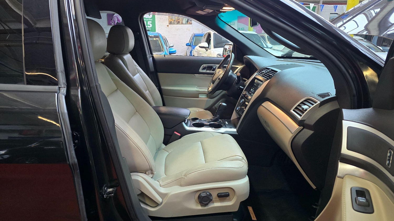 Used Ford Explorer for sale - 77440543: Photo 19