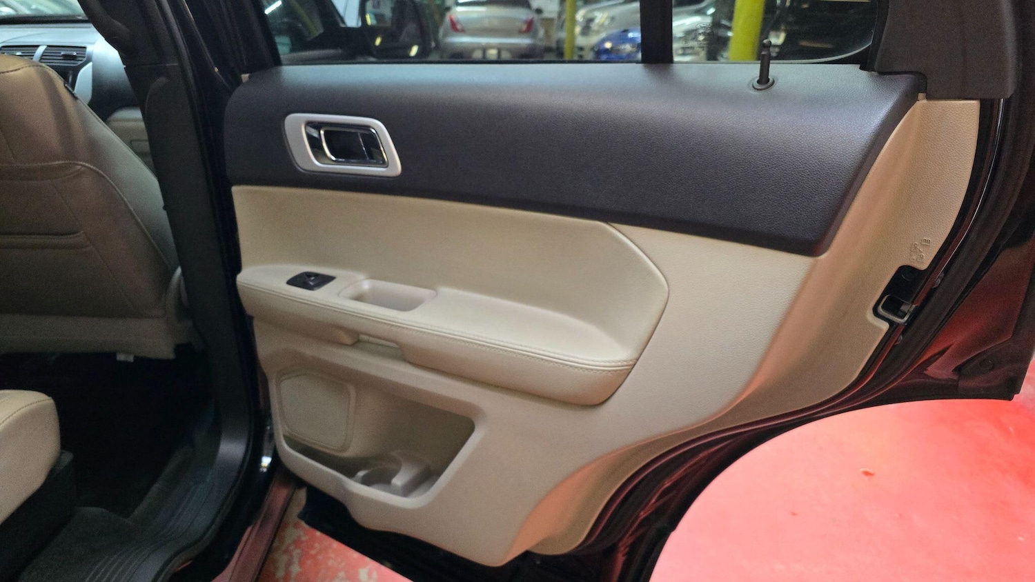 Used Ford Explorer for sale - 77440543: Photo 34