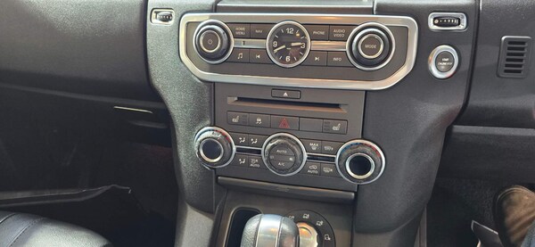 Used Land Rover Discovery 4 for sale - 72632695: Photo 10