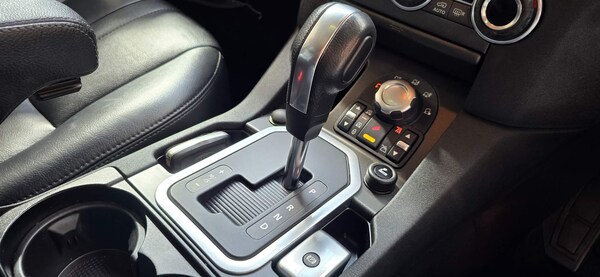 Used Land Rover Discovery 4 for sale - 72632695: Photo 11