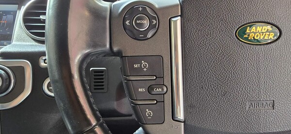 Used Land Rover Discovery 4 for sale - 72632695: Photo 16