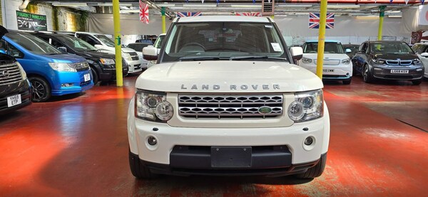 Used Land Rover Discovery 4 for sale - 72632695: Photo 2
