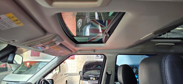 Used Land Rover Discovery 4 for sale - 72632695: Photo 30