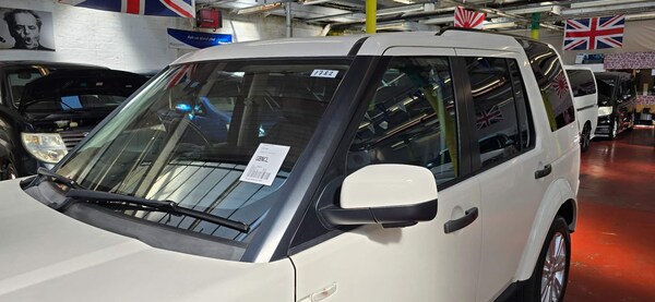 Used Land Rover Discovery 4 for sale - 72632695: Photo 41