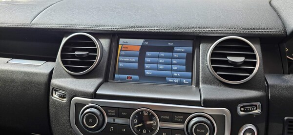 Used Land Rover Discovery 4 for sale - 72632695: Photo 9