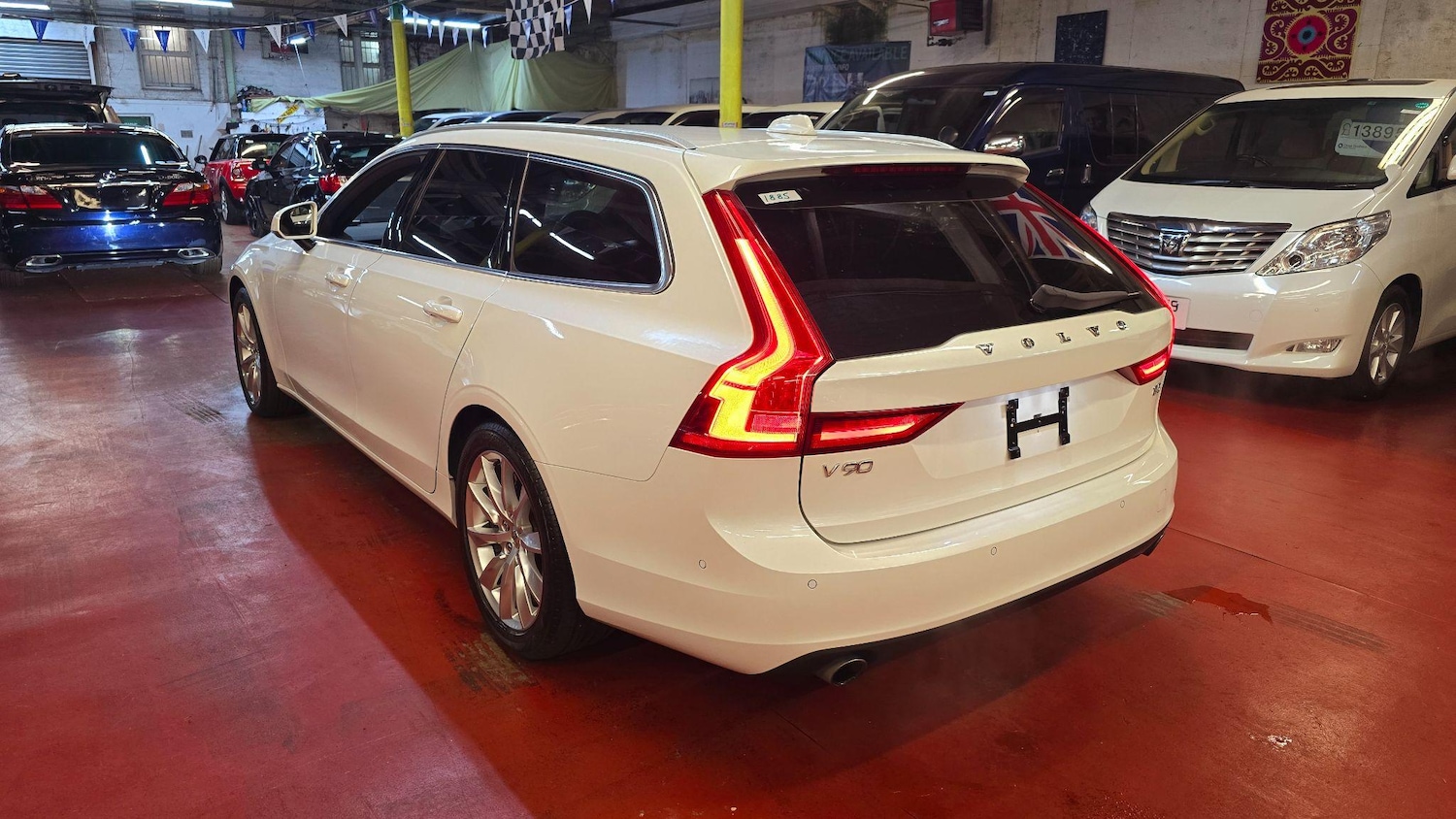 Used Volvo V90 2025 for sale - 76994908: Photo 49