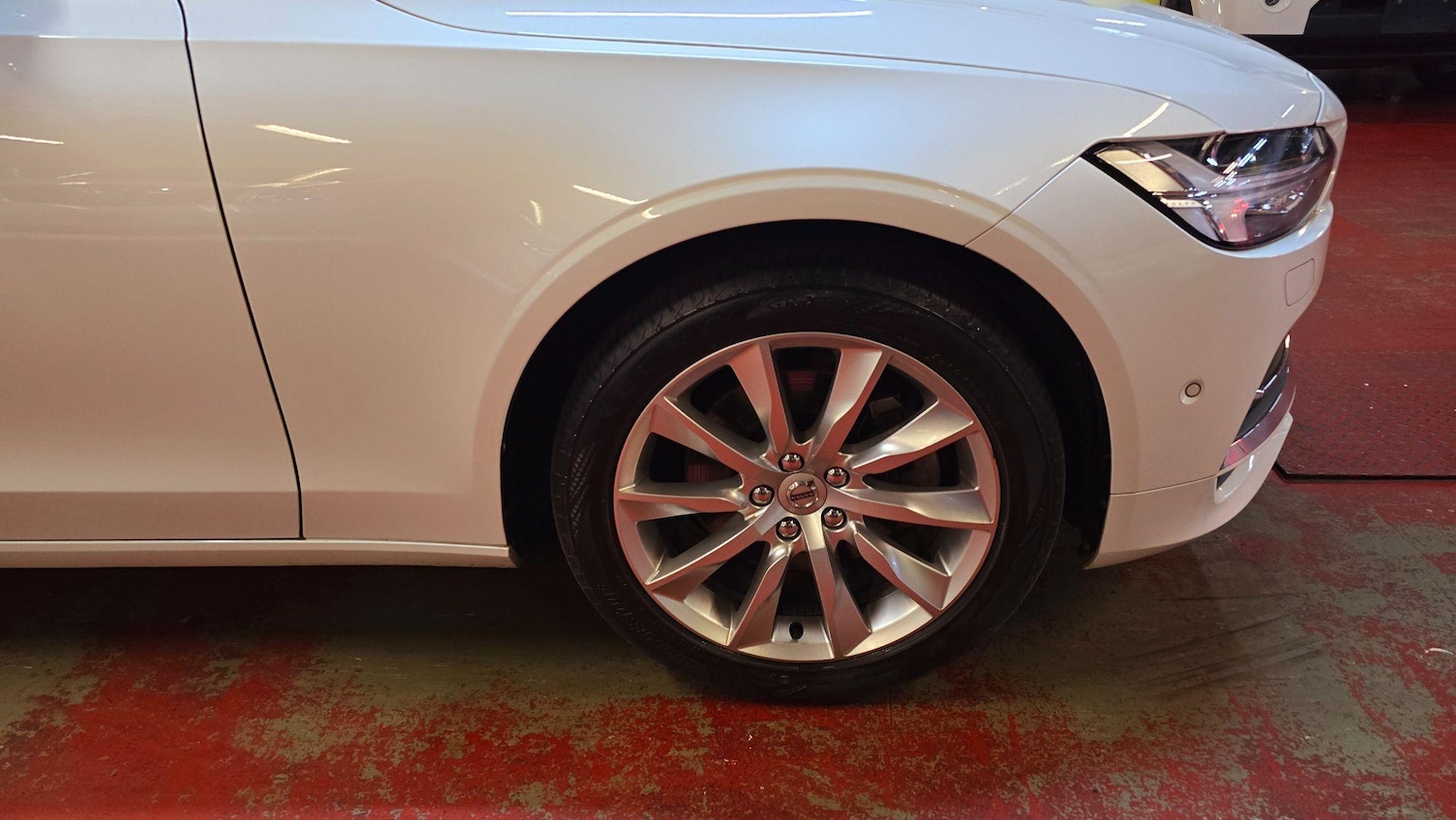 Used Volvo V90 2025 for sale - 76994908: Photo 60