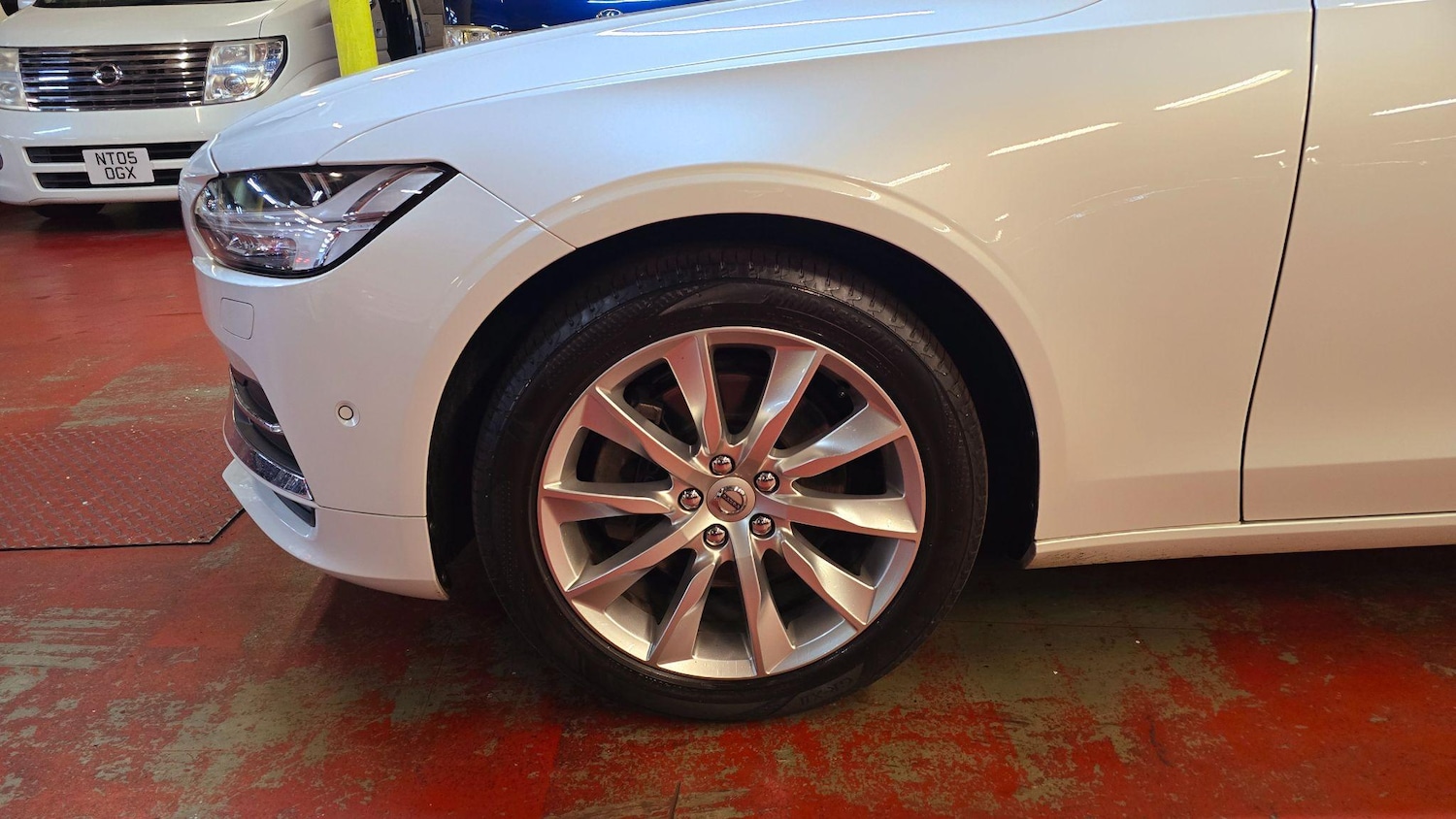 Used Volvo V90 2025 for sale - 76994908: Photo 61