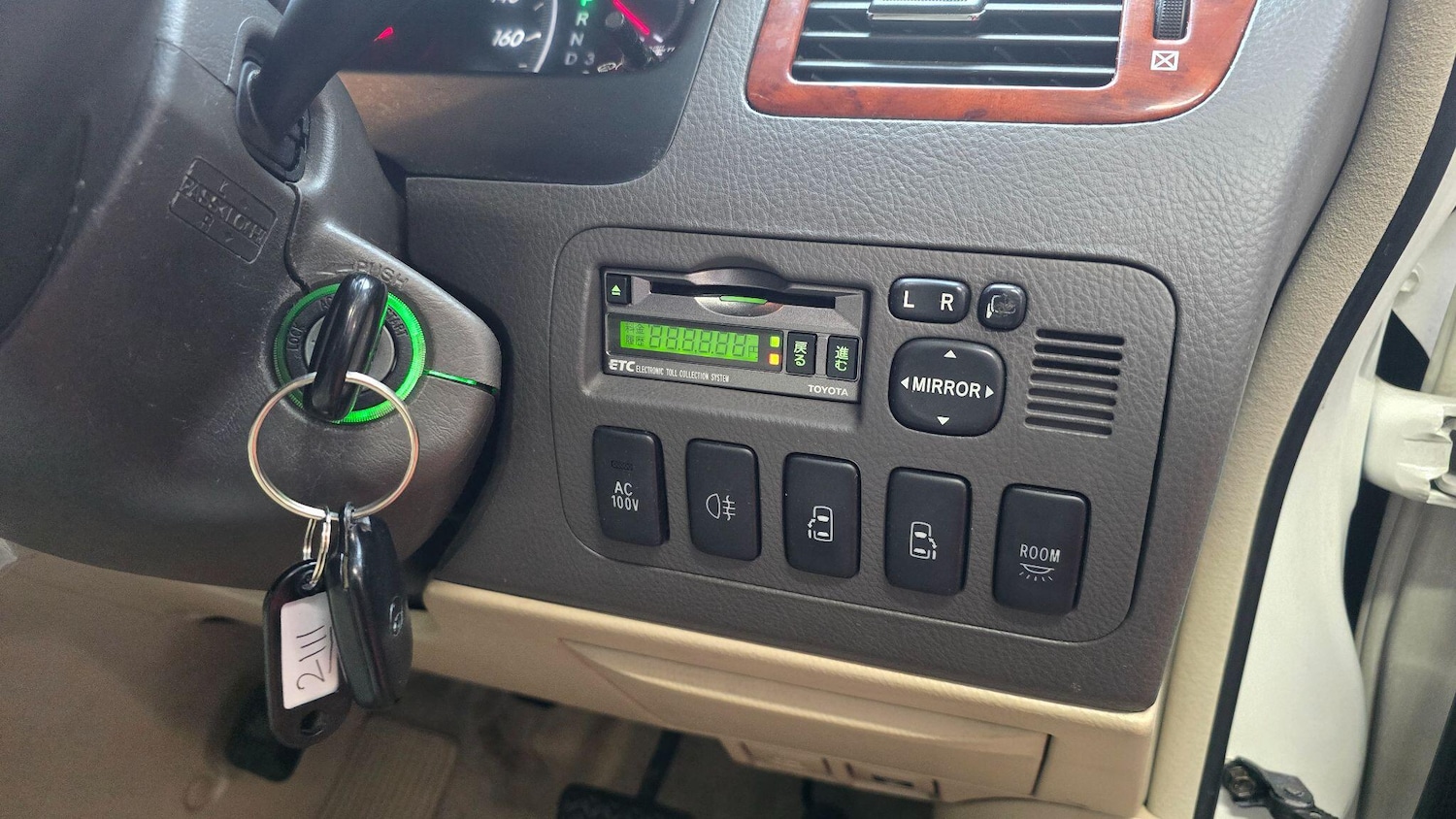 Used Toyota Alphard 2003 for sale - 76282676: Photo 10