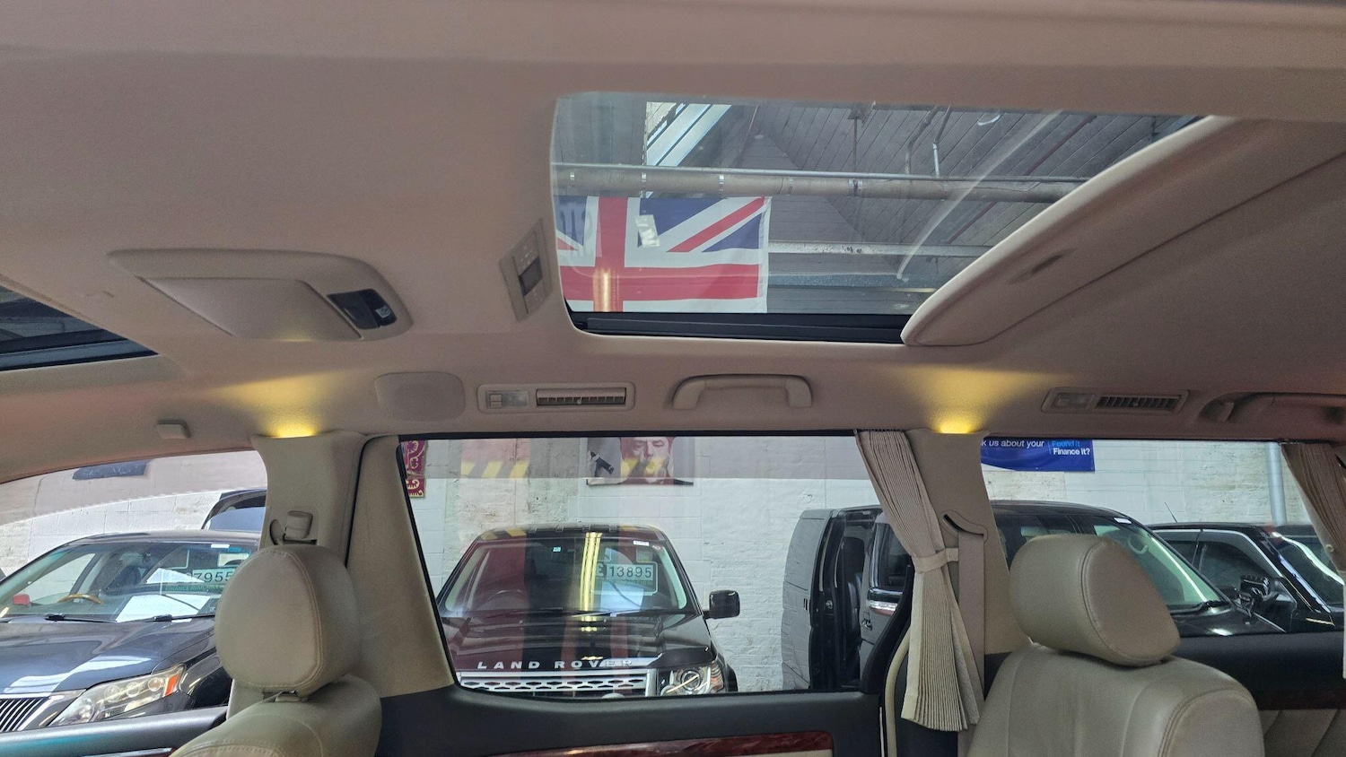 Used Toyota Alphard 2003 for sale - 76282676: Photo 11