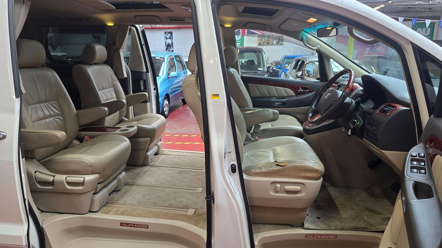 Used Toyota Alphard 2003 for sale - 76282676: Photo 19