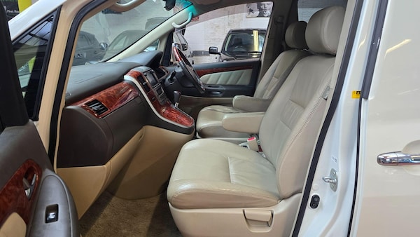 Used Toyota Alphard 2021 for sale - 76282676: Photo 20