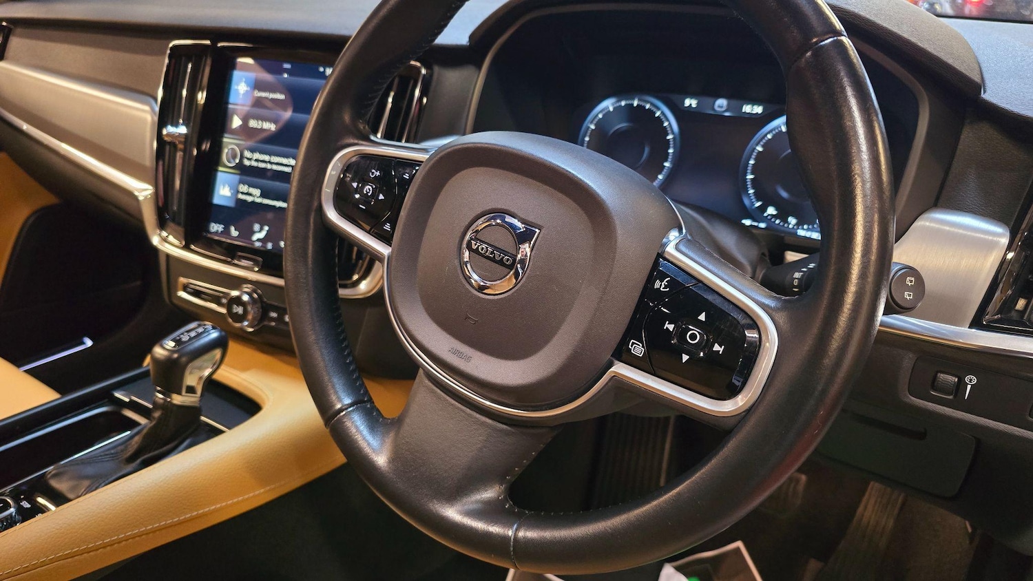 Used Volvo V90 2025 for sale - 77238411: Photo 17