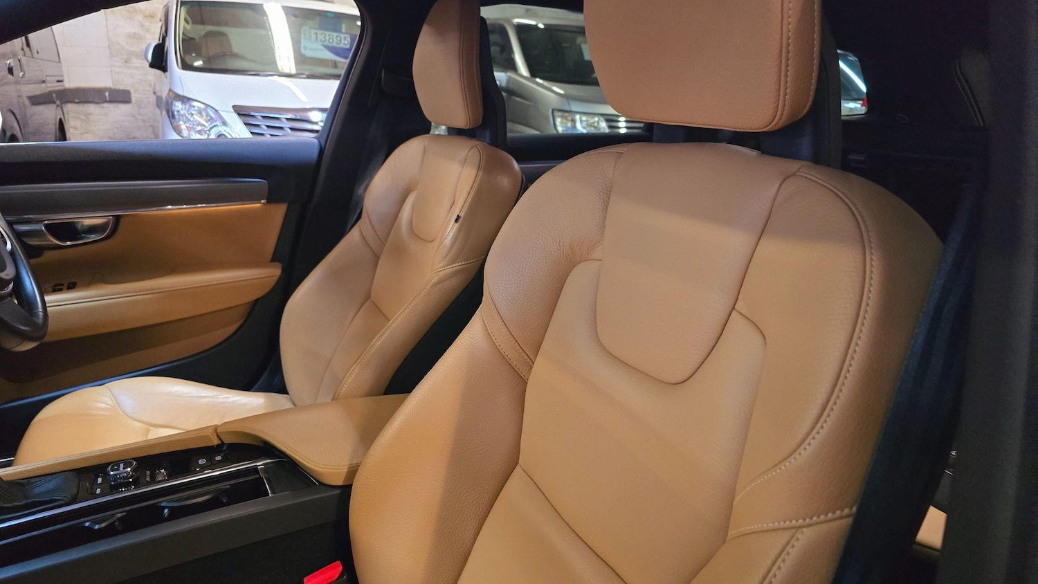 Used Volvo V90 2025 for sale - 77238411: Photo 8