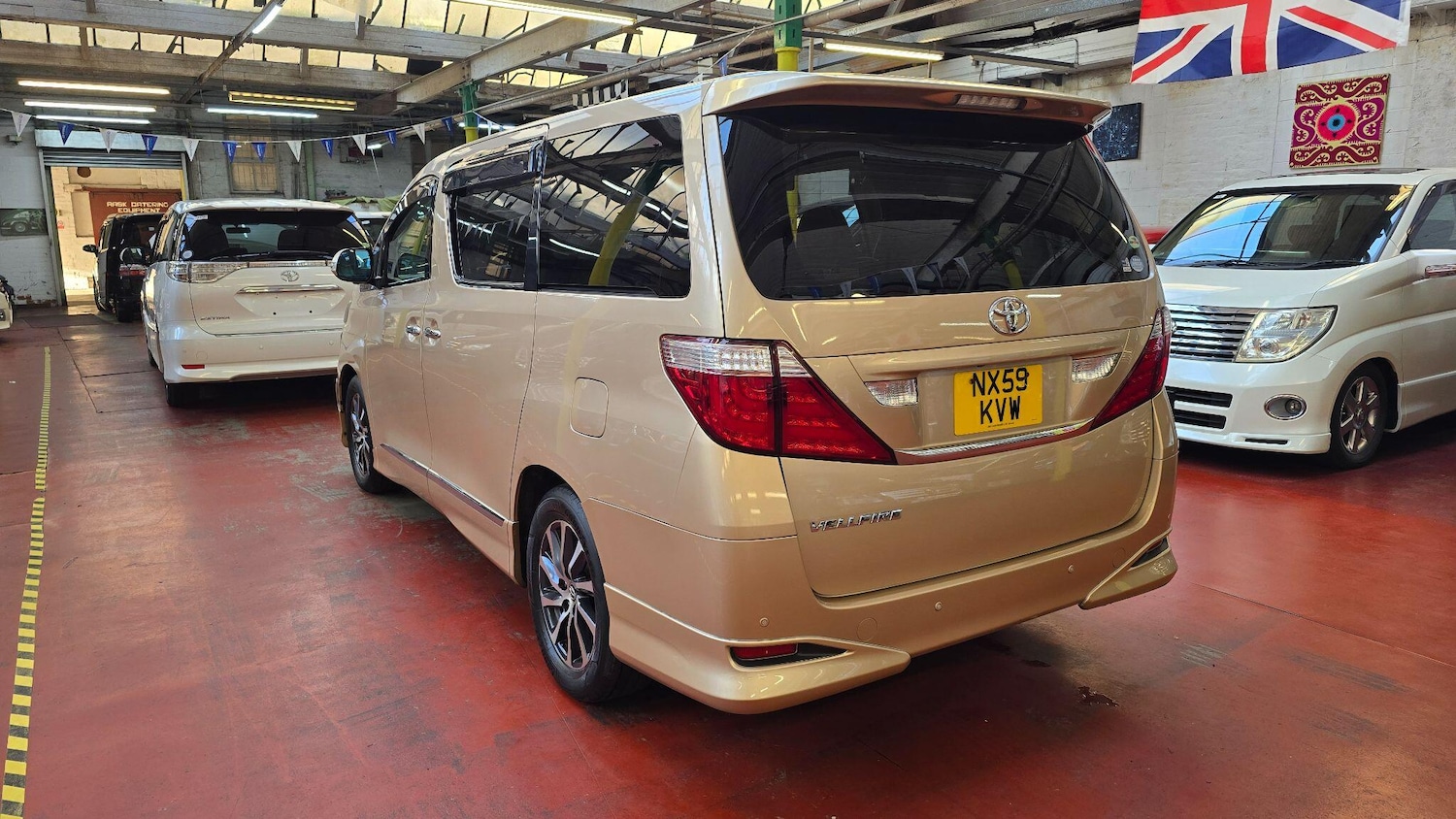 Used Toyota Vellfire 2021 for sale - 76408609: Photo 34