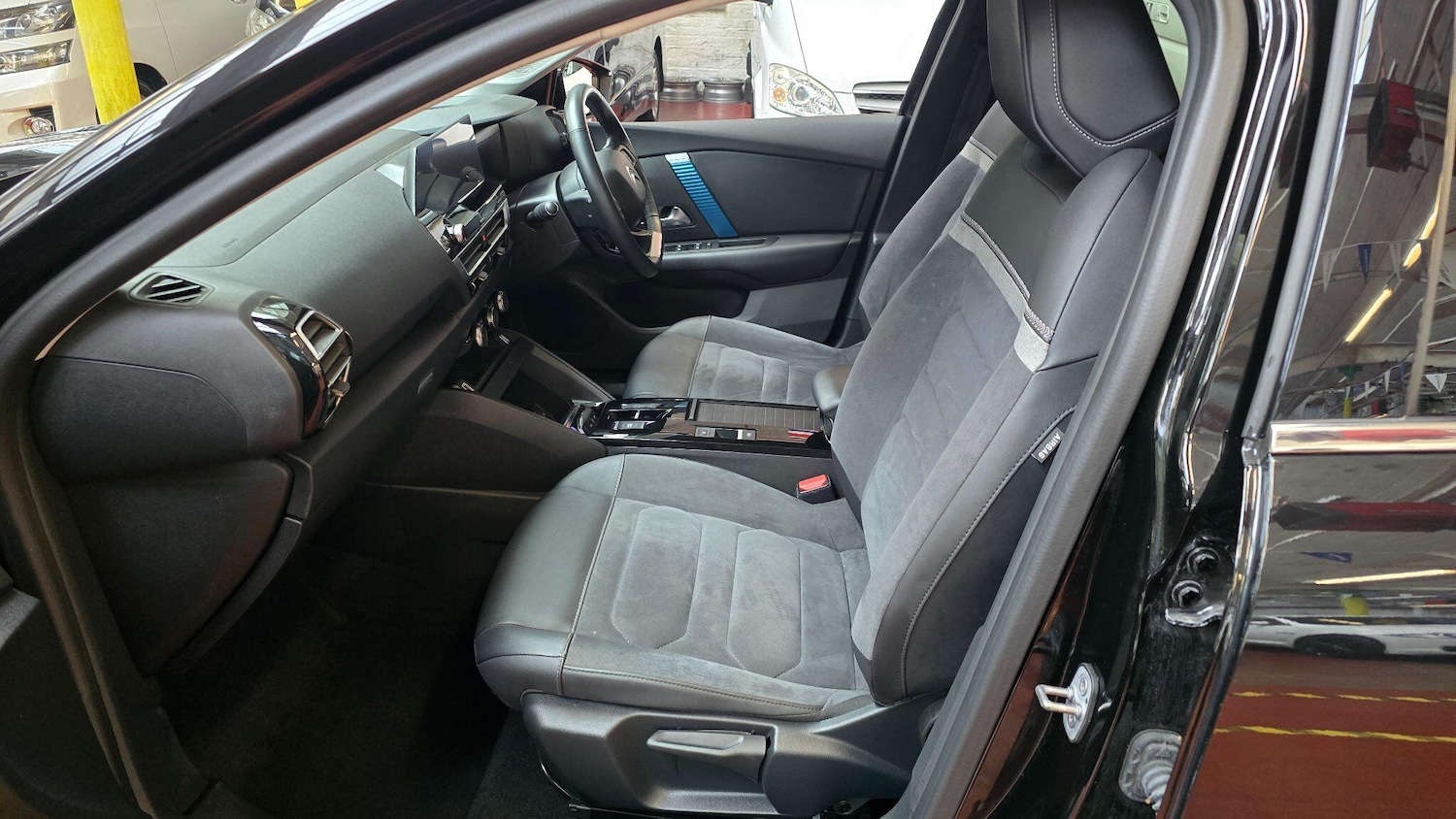 Used Citroen C4 2023 for sale - 77598389: Photo 15