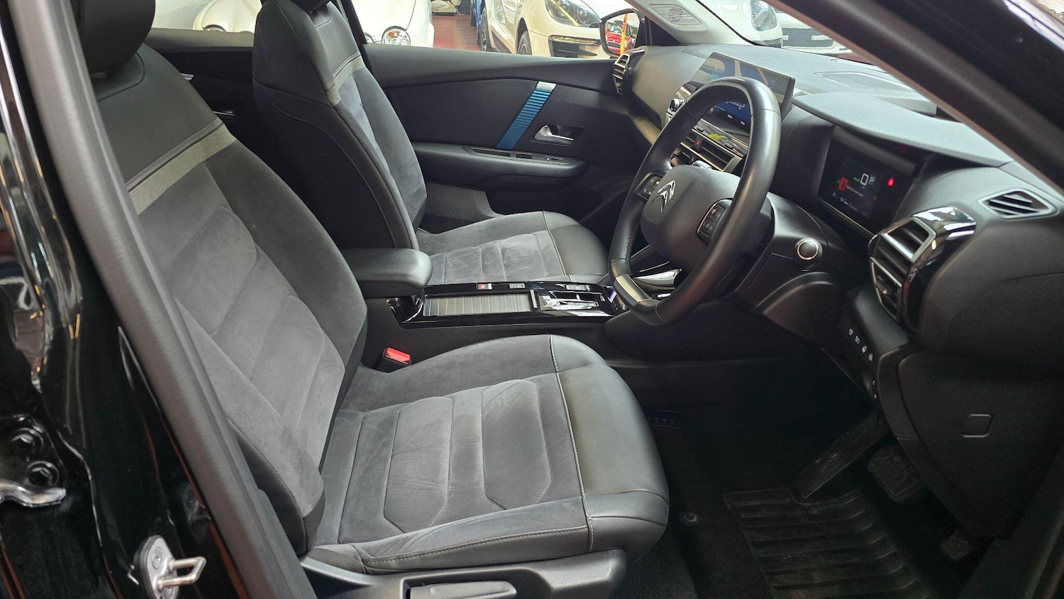 Used Citroen C4 2023 for sale - 77598389: Photo 6