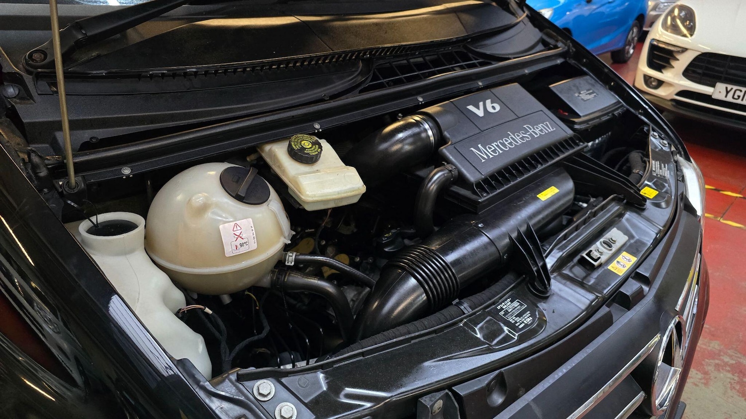 Used Mercedes-Benz V-Class for sale - 77468392: Photo 28