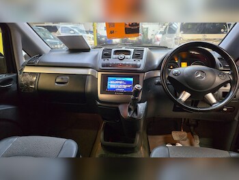 Used Mercedes-Benz V-Class 2012 for sale - 77468392: Photo