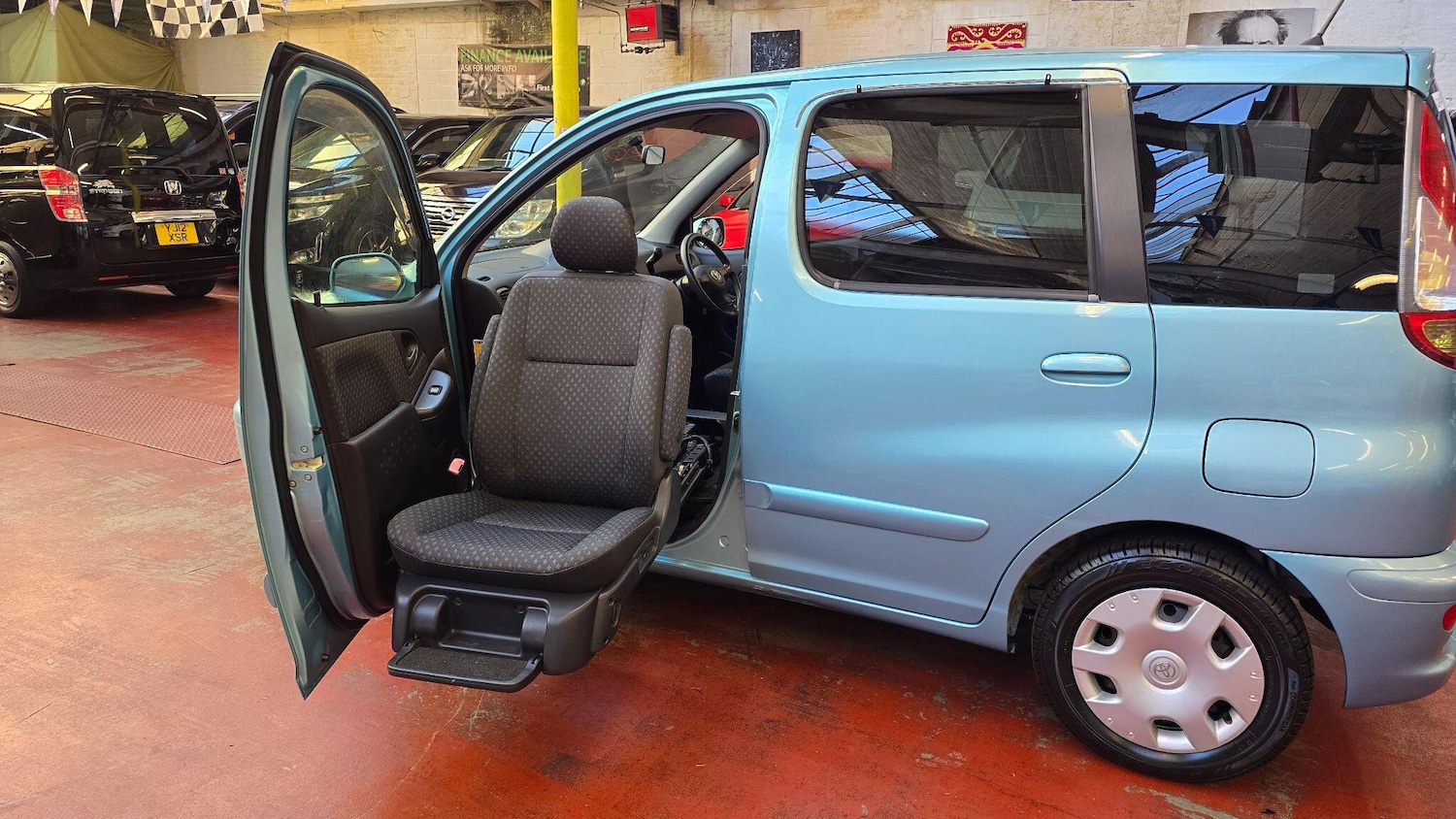 Used Toyota Yaris Verso 2004 for sale - 76408851: Photo 1