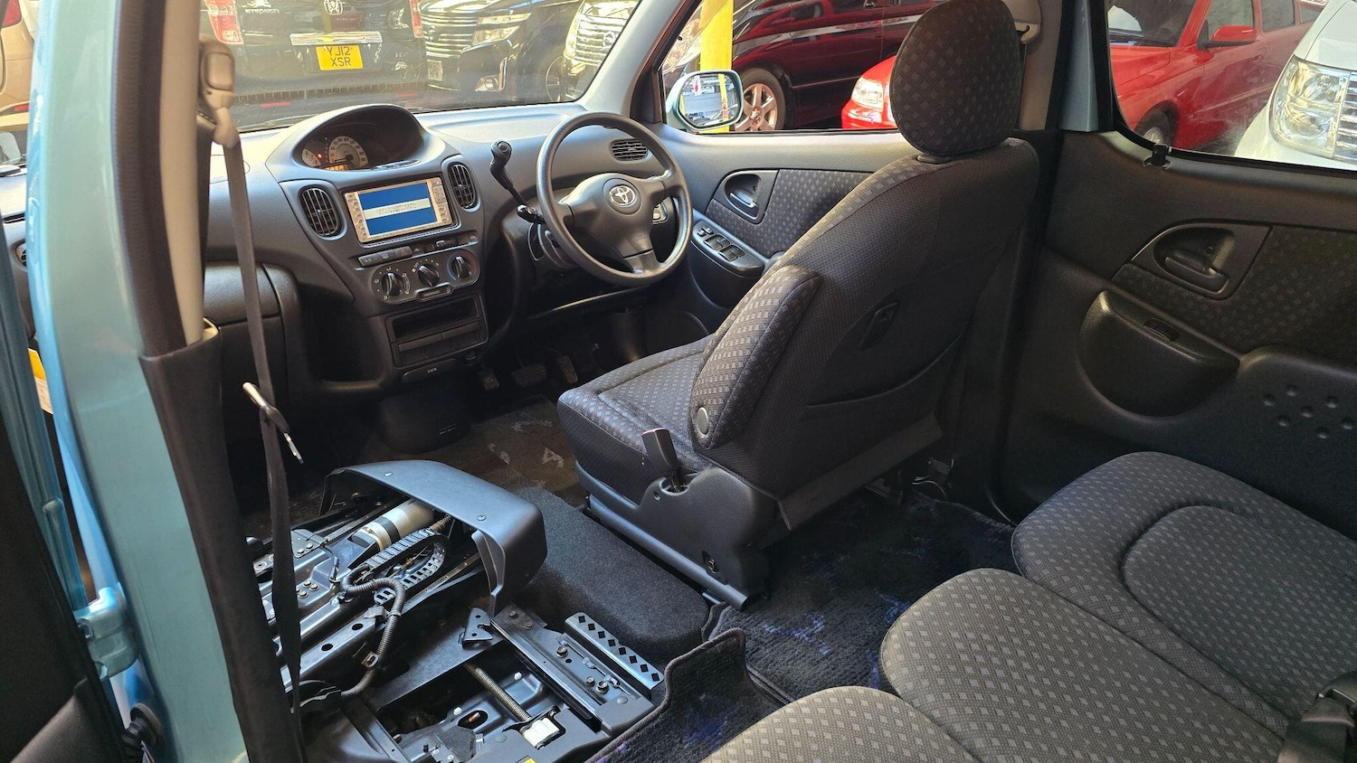 Used Toyota Yaris Verso 2004 for sale - 76408851: Photo 10