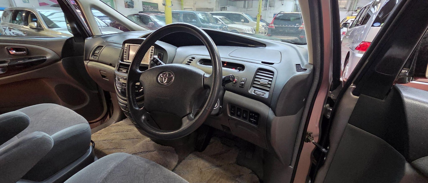Used Toyota Previa 2013 for sale - 77016685: Photo 14