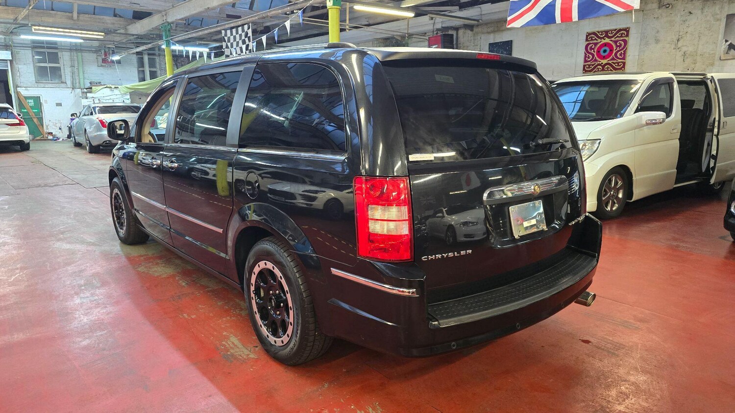 Used Chrysler Grand Voyager for sale - 77412221: Photo 41